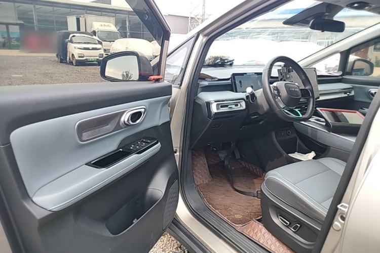Used AION Y 2024 Plus 510 Intelligent Driving Version Driver Seat