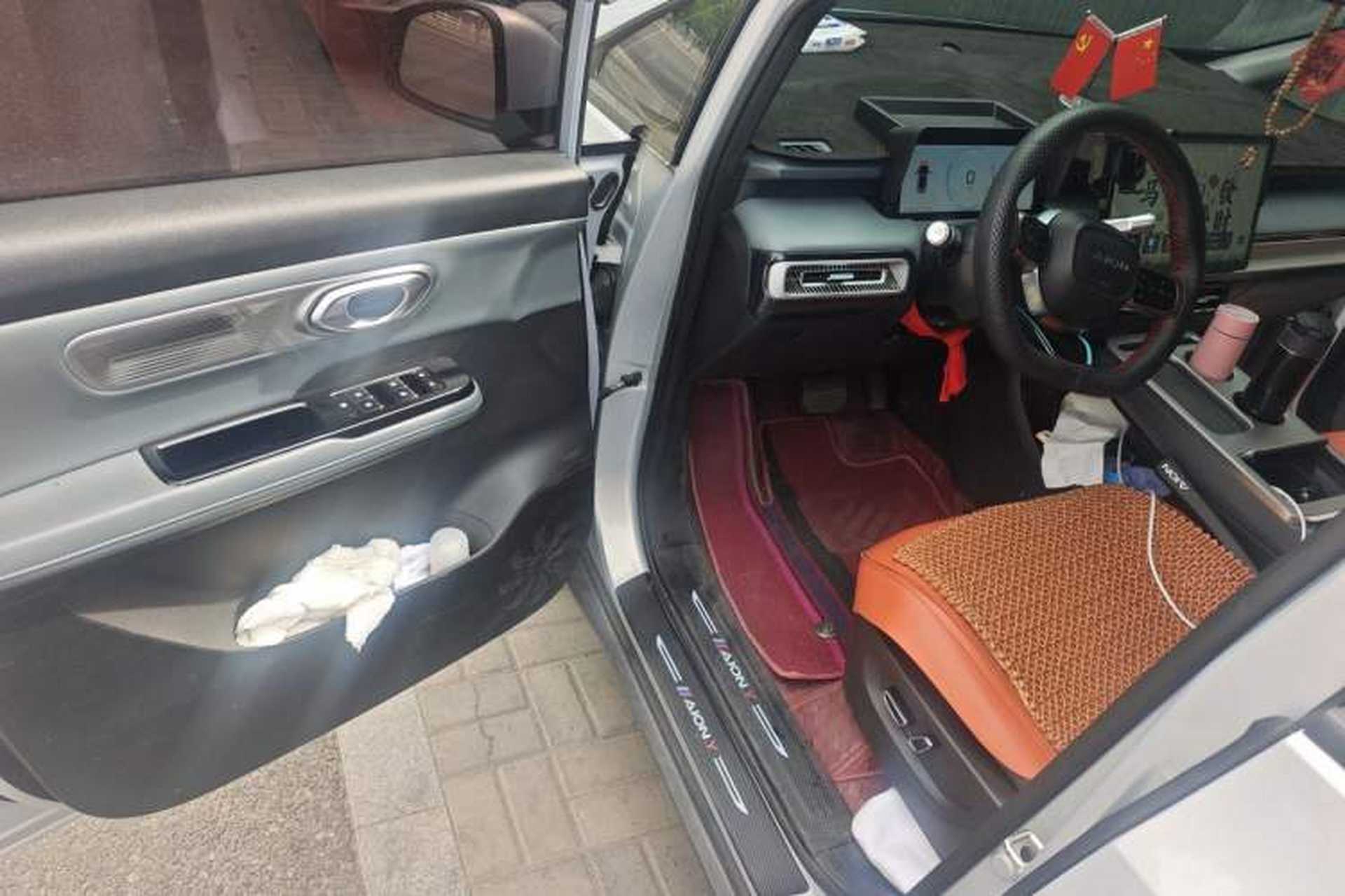 Used AION Y 2024 Younger Star Edition Driver Seat