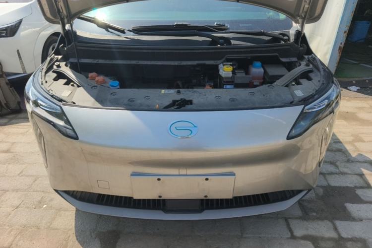Used AION Y 2024 Younger Engine Bay