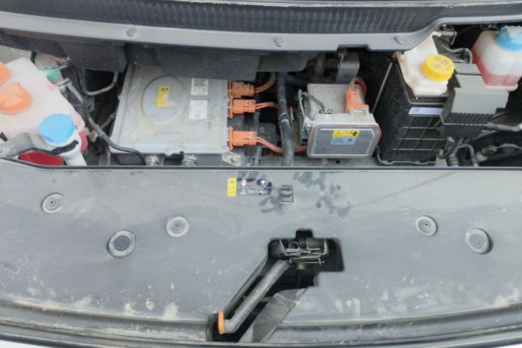 Used AION Y 2024 Younger Engine Bay