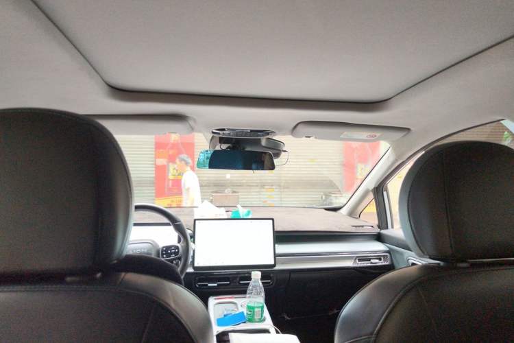 Used AION Y 2024 Plus 610 Intelligent Driving Version Headliner