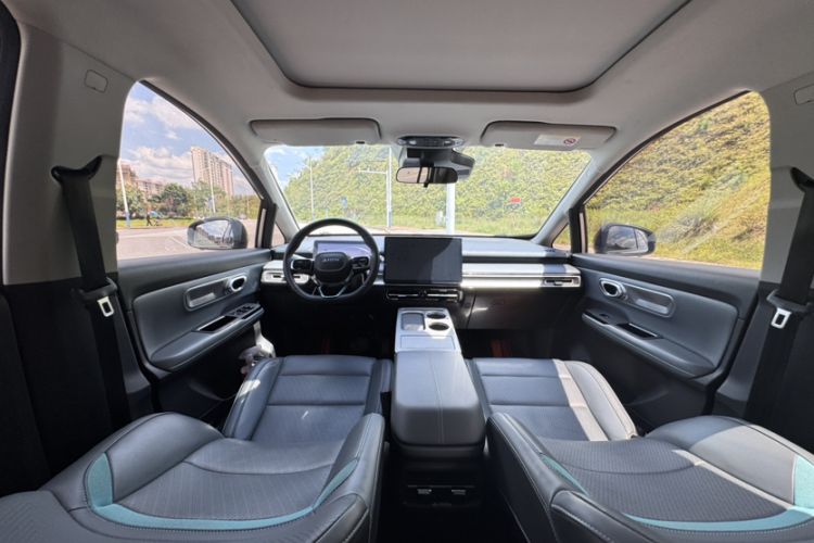 Used AION Y 2024 Plus 610 Intelligent Driving Version Interior 3