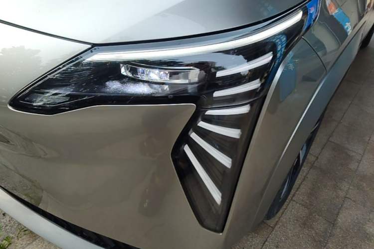 Used AION Y 2024 Plus 610 Intelligent Driving Version Left Front Headlight