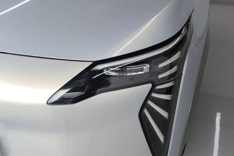 Used AION Y 2024 Younger Left Front Headlight