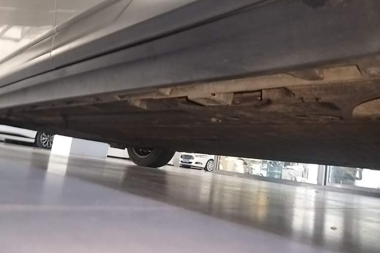 Used AION Y 2024 Younger Left Side Sill