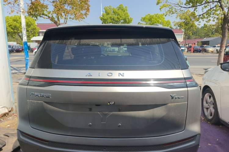 Used AION Y 2024 Younger Rear