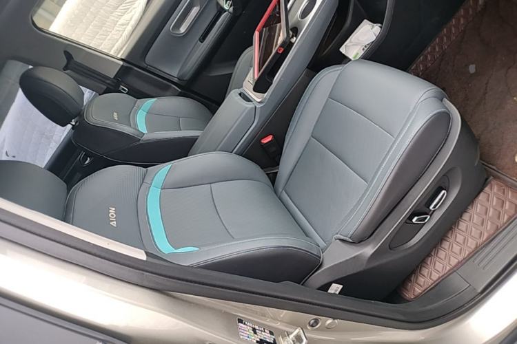 Used AION Y 2024 Plus 510 Intelligent Driving Version Right Front Seat