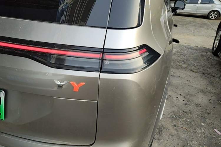 Used AION Y 2024 Plus 610 Intelligent Driving Version Right Rear Taillight