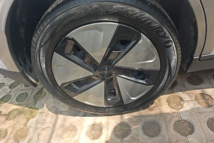 Used AION Y 2024 Younger Right Rear Wheel Hub
