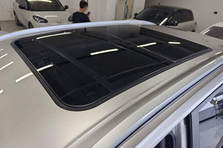 Used AION Y 2024 Plus 610 Intelligent Driving Version Roof