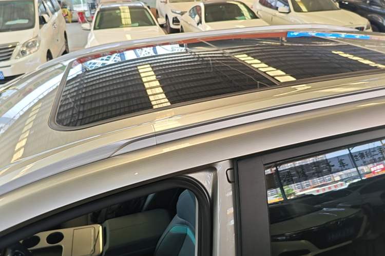 Used AION Y 2024 Plus 510 Intelligent Driving Version Roof