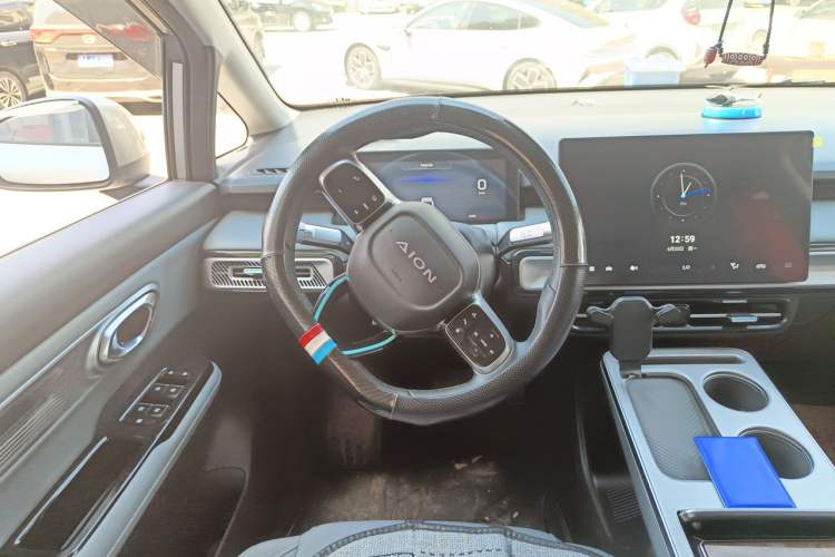 Used AION Y 2024 Younger Steering Wheel