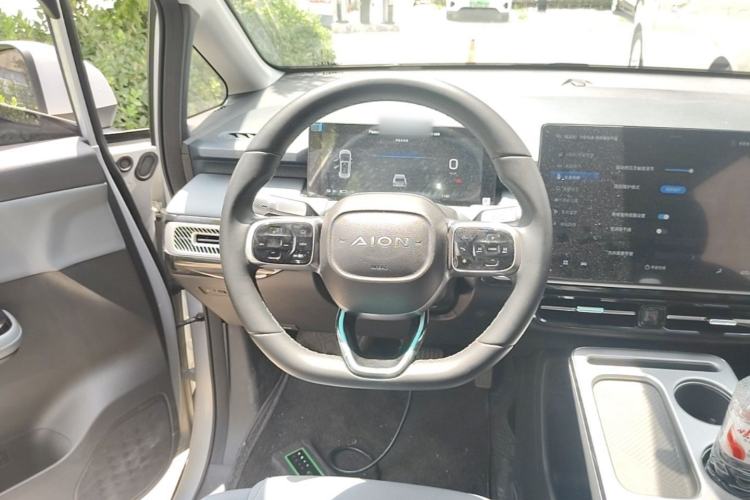 Used AION Y 2024 Younger Steering Wheel