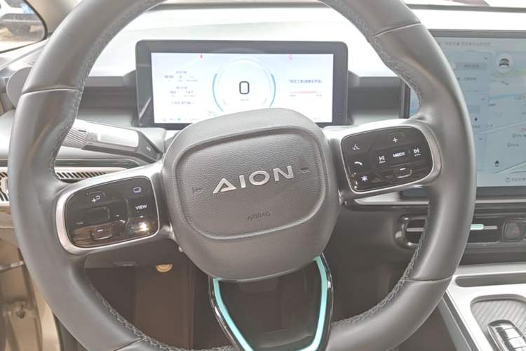 Used AION Y 2024 Younger Steering Wheel