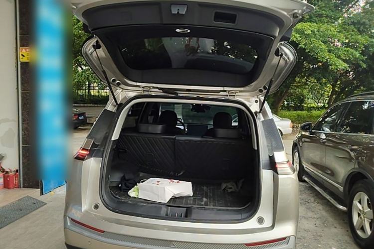 Used AION Y 2024 Plus 610 Intelligent Driving Version Trunk