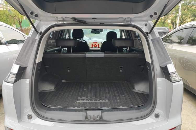 Used AION Y 2024 Plus 510 Intelligent Driving Version Trunk