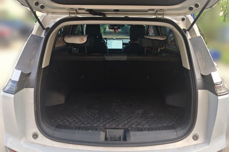 Used AION Y 2024 Younger Star Edition Trunk