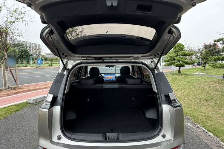Used AION Y 2024 Plus 510 Intelligent Driving Version Trunk
