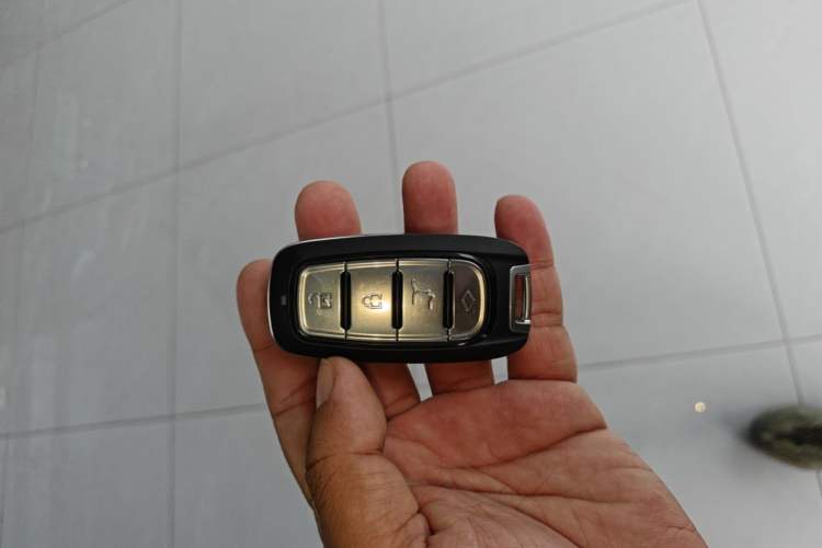 Used AION Y 2024 Younger Vehicle Key