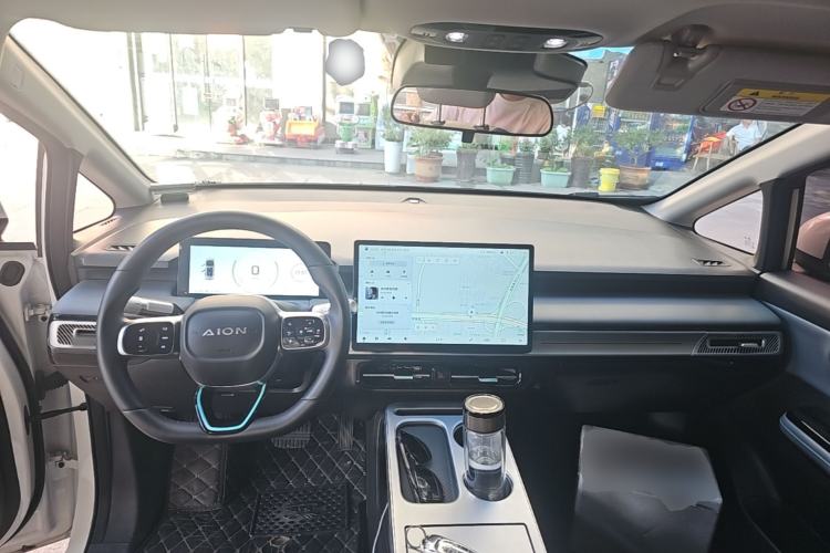 Used AION Y 2024 Plus 510 Intelligent Driving Version Center Console