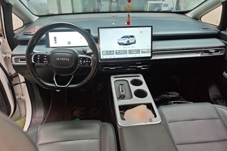 Used AION Y 2024 Plus 510 Intelligent Driving Version Center Console