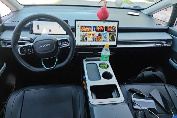 Used AION Y 2024 Plus 510 Intelligent Driving Version Center Console