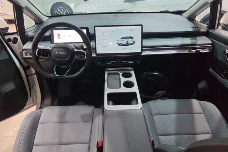Used AION Y 2024 Plus 610 Intelligent Driving Version Center Console