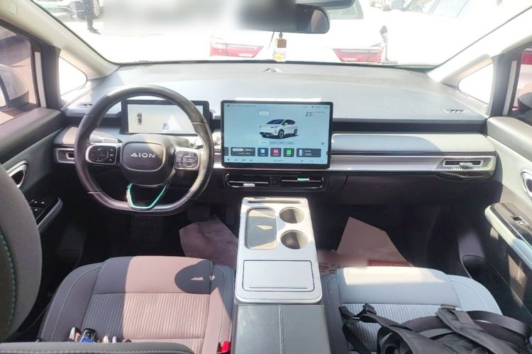 Used AION Y 2024 Younger Center Console