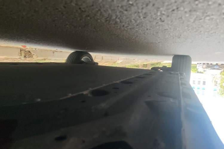 Used AION Y 2024 Younger Star Edition Chassis Front Right