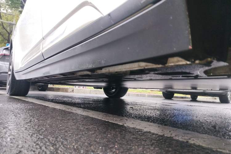 Used AION Y 2024 Younger Star Edition Chassis Rear Left