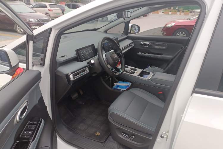 Used AION Y 2024 Plus 510 Intelligent Driving Version Driver Seat