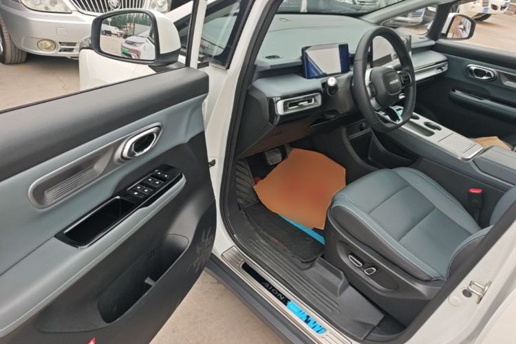 Used AION Y 2024 Younger Star Edition Driver Seat