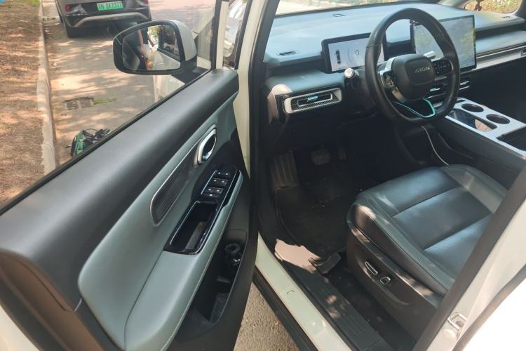 Used AION Y 2024 Younger Star Edition Driver Seat
