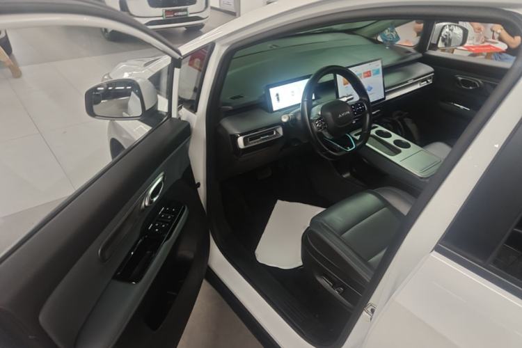 Used AION Y 2024 Younger Star Edition Driver Seat