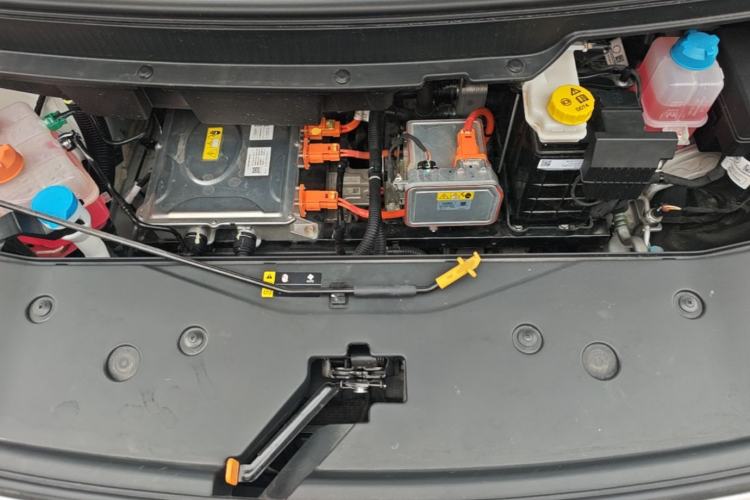 Used AION Y 2024 Younger Star Edition Engine Bay