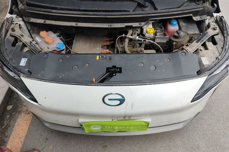 Used AION Y 2024 Younger Engine Bay