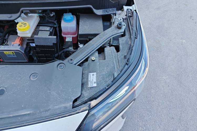 Used AION Y 2024 Plus 510 Intelligent Driving Version Engine Bay Left