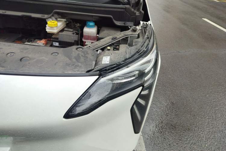 Used AION Y 2024 Younger Star Edition Engine Bay Left