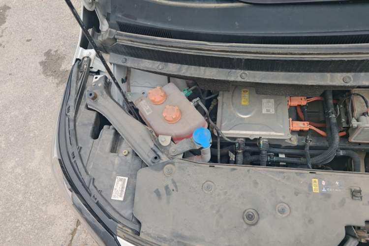 Used AION Y 2024 Plus 510 Intelligent Driving Version Engine Bay Right