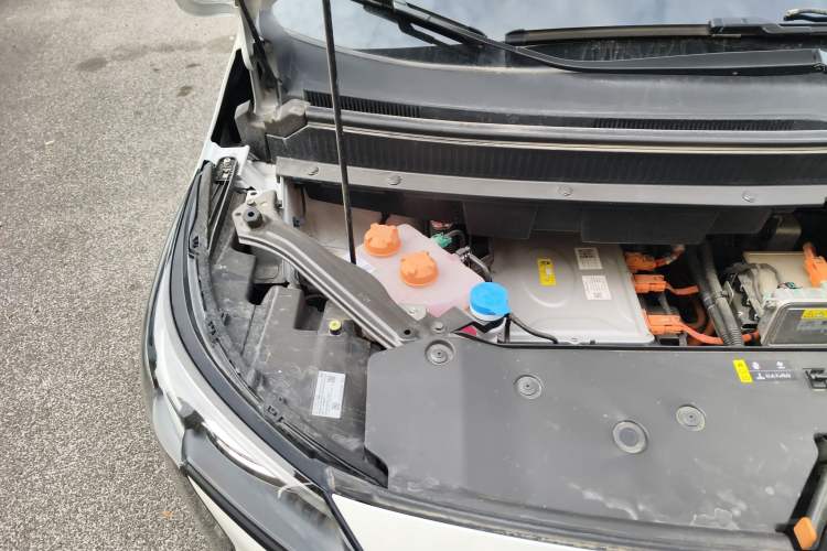 Used AION Y 2024 Younger Star Edition Engine Bay Right