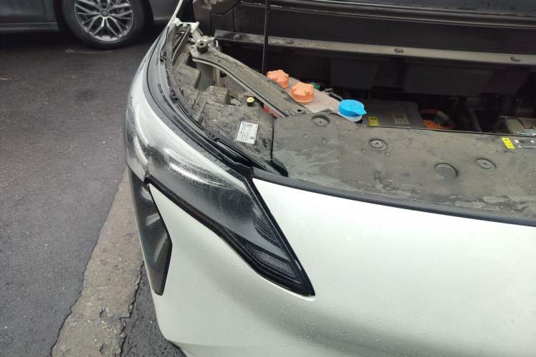 Used AION Y 2024 Younger Star Edition Engine Bay Right