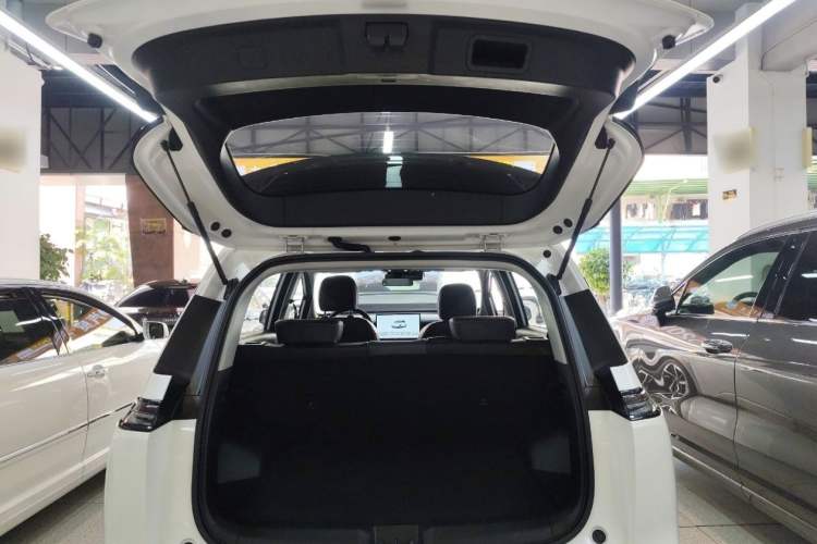 Used AION Y 2024 Plus 510 Intelligent Driving Version Exterior 6