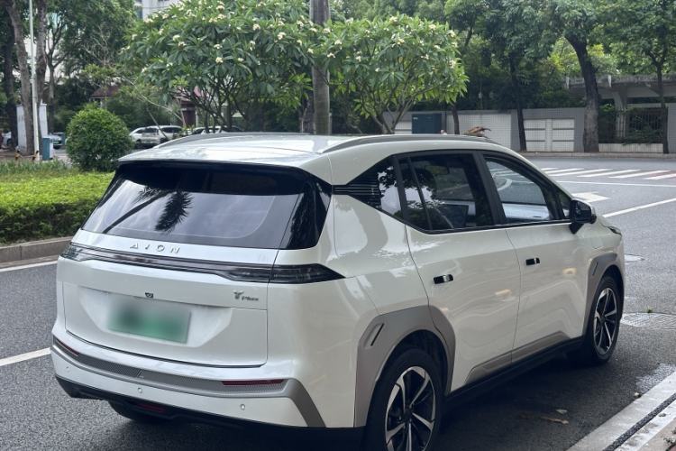 Used AION Y 2024 Younger Star Edition Exterior 6