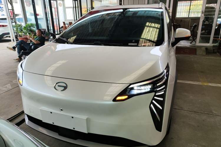 Used AION Y 2024 Plus 610 Intelligent Driving Version Front