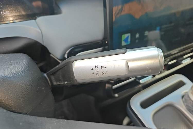 Used AION Y 2024 Younger Gear Lever