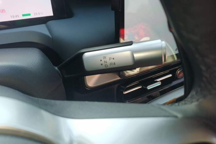 Used AION Y 2024 Younger Gear Lever