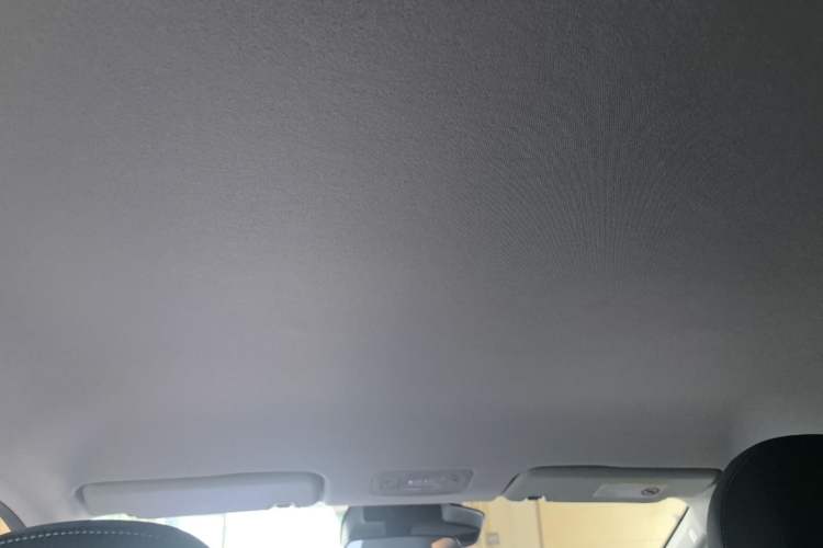 Used AION Y 2024 Younger Star Edition Headliner