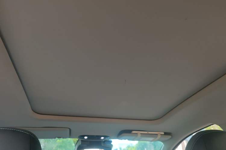 Used AION Y 2024 Younger Star Edition Headliner