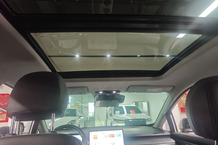 Used AION Y 2024 Younger Star Edition Headliner