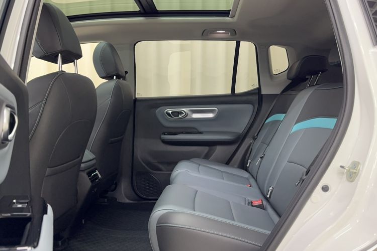 Used AION Y 2024 Plus 510 Intelligent Driving Version Interior 2